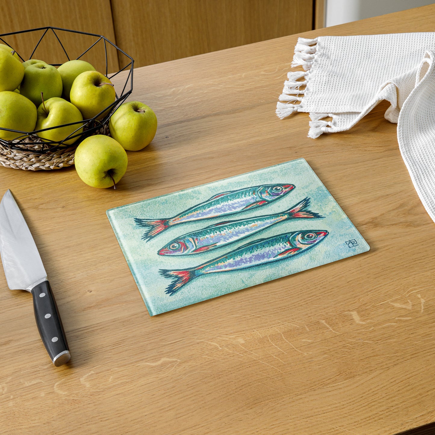 Sardines 8"x11" tempered glass cutting board